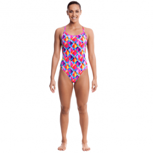 FUNKITA-PRISM-COLLISION-S1